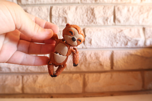 🧲 Magnetic Buddy – Sloth