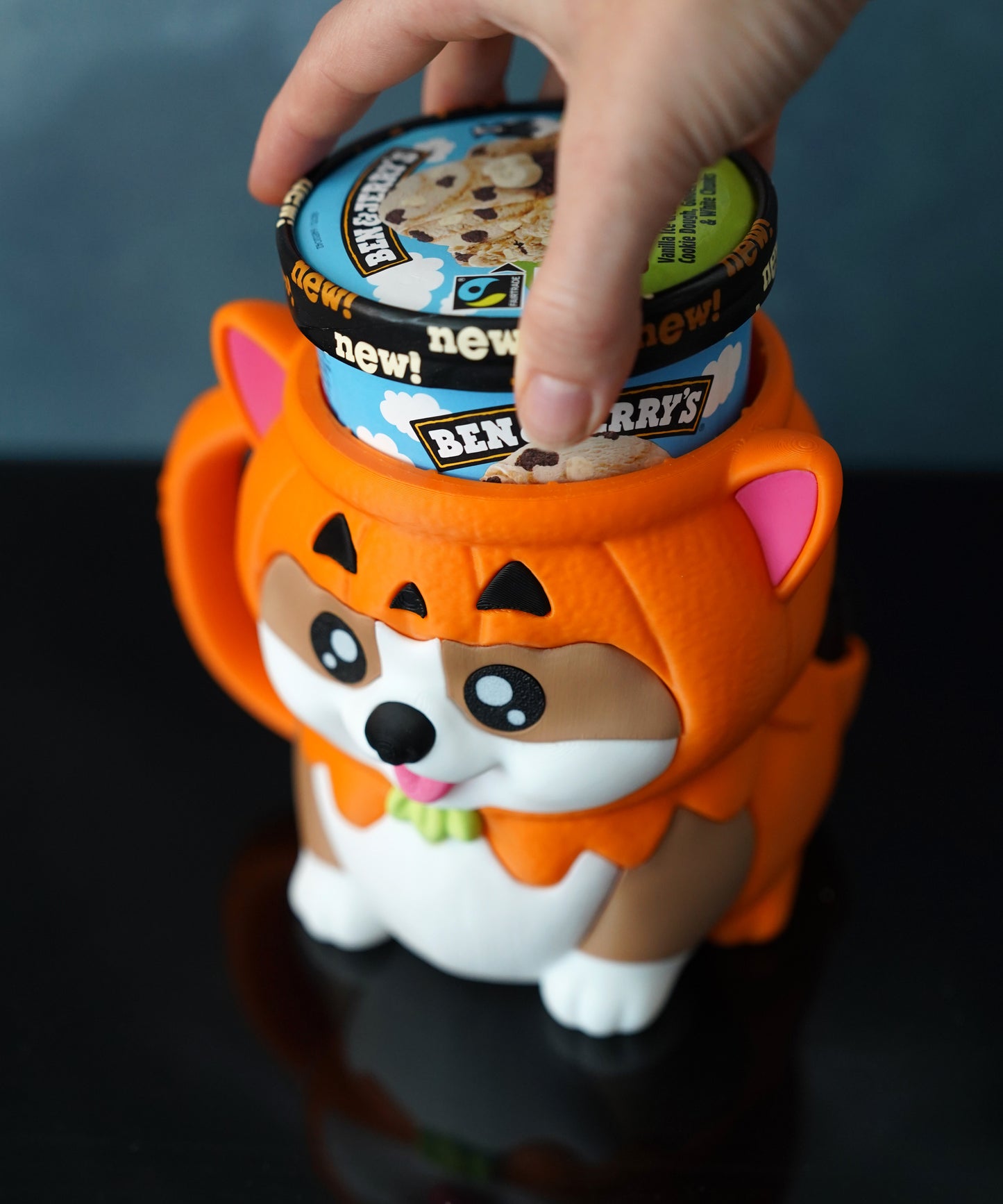 🐶Corgi Ice Cream Holder – Fits a 458ml Tub
