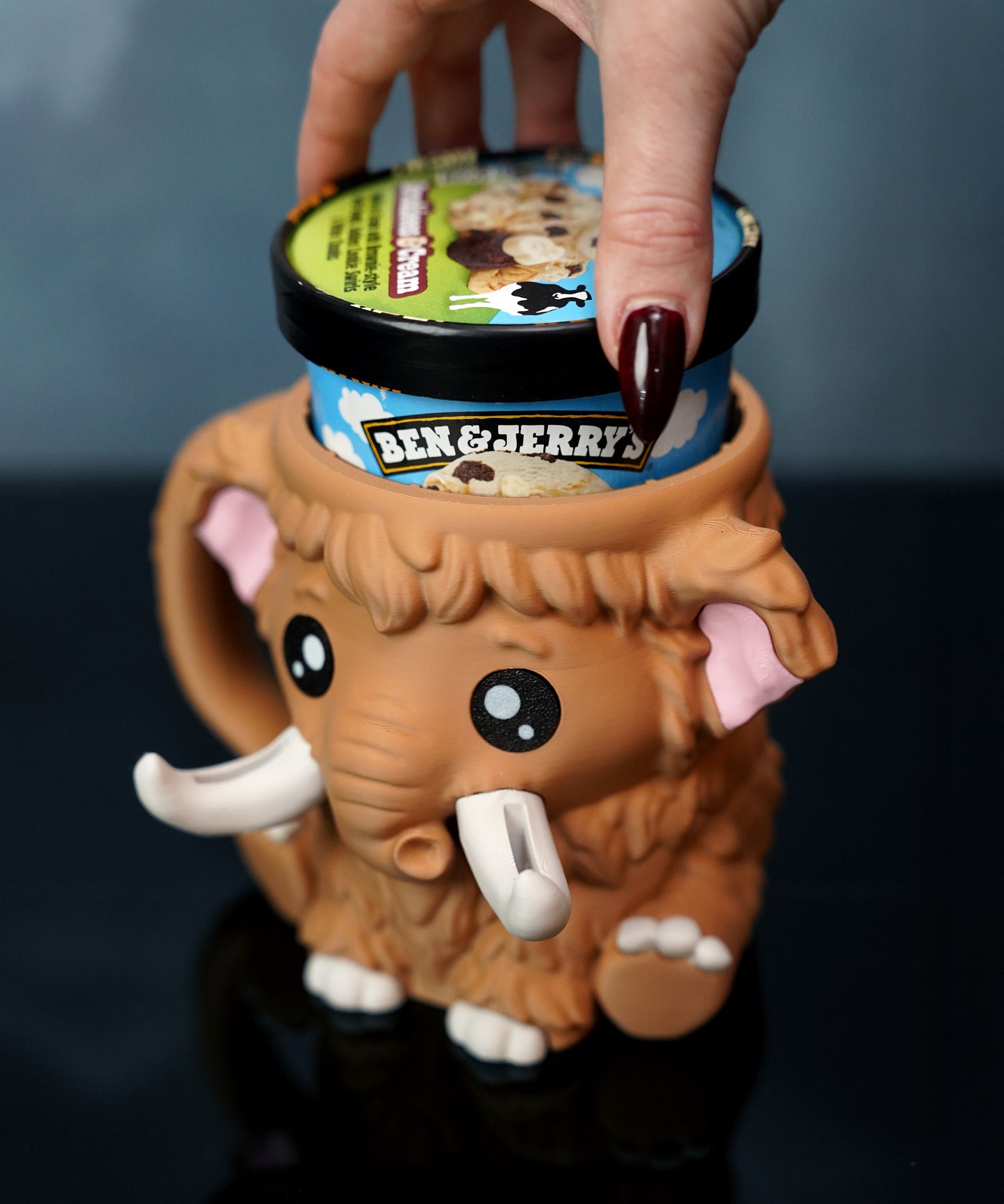 🦣 Mammoth Ice Cream Holder – Fits a 458ml Tub