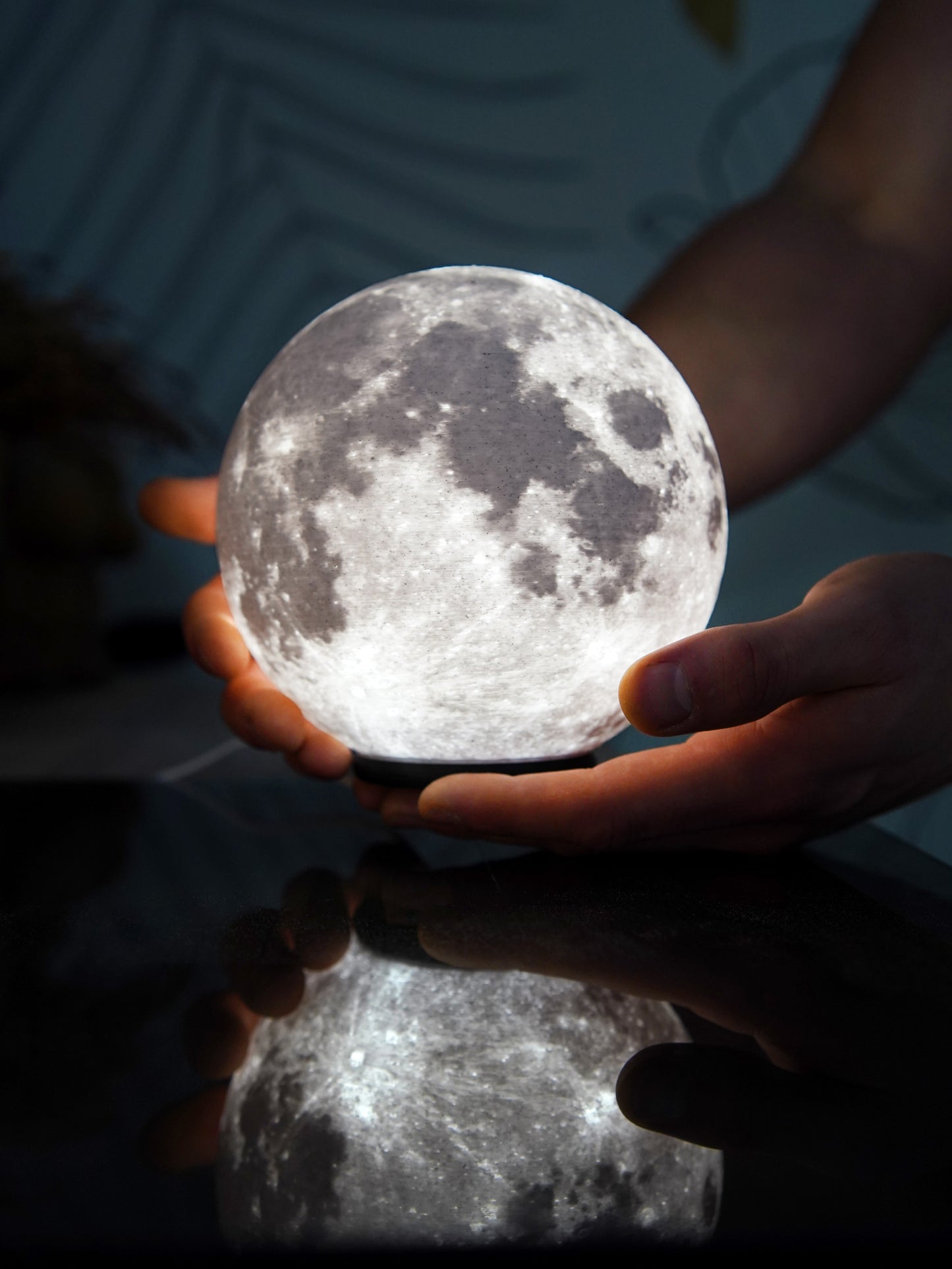 Night Light Moon 150mm USB Powered